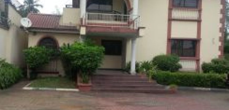 5 Bedroom Detached Duplex, Shonibare Estate, Maryland, Lagos